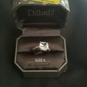 Never worn. Bling costume diamond ring